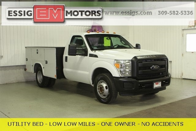 2015 Ford F-350 Chassis DRW