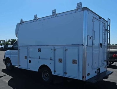 2020 GMC Savana Cutaway Work Van